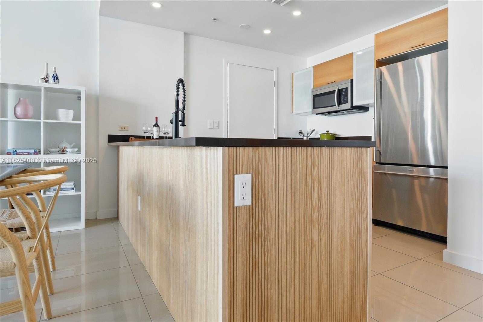 Small Image of 3301 NORTH EAST 1ST AVE #H2104, Miami Number 38