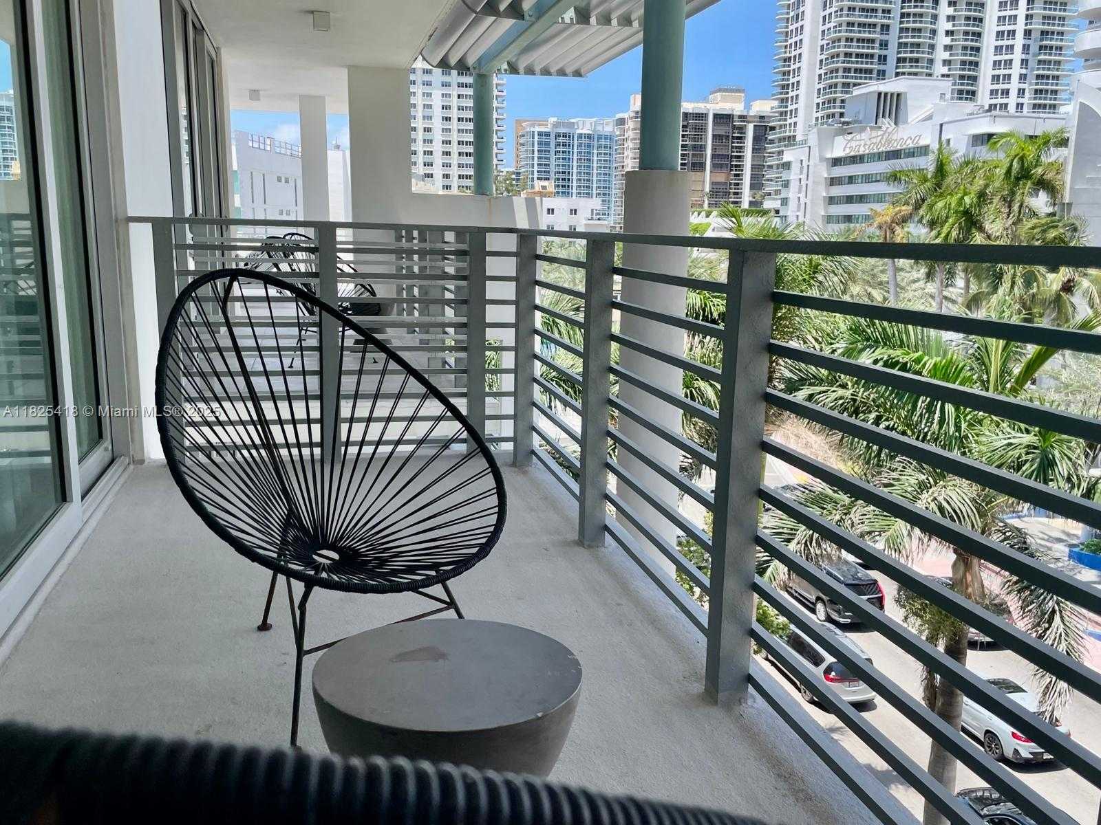 Small Image of 6080 COLLINS AVE #506, Miami Beach Number 12