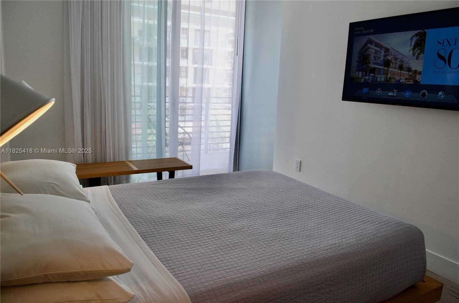 Small Image of 6080 COLLINS AVE #506, Miami Beach Number 14