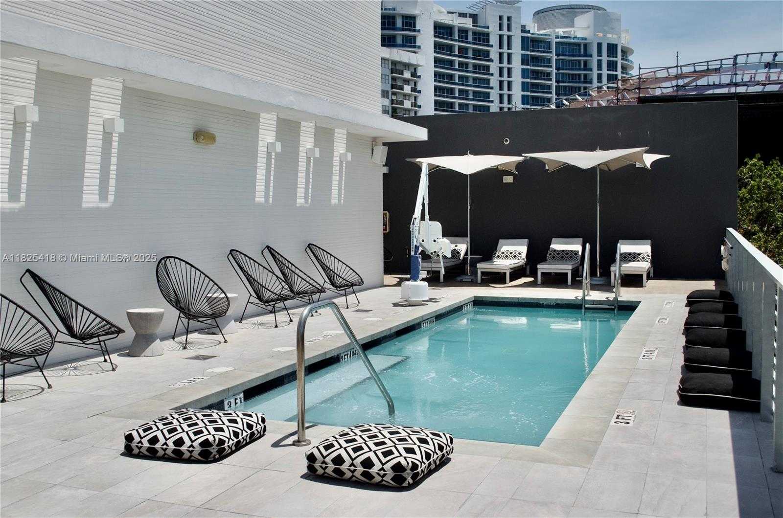 Small Image of 6080 COLLINS AVE #506, Miami Beach Number 21