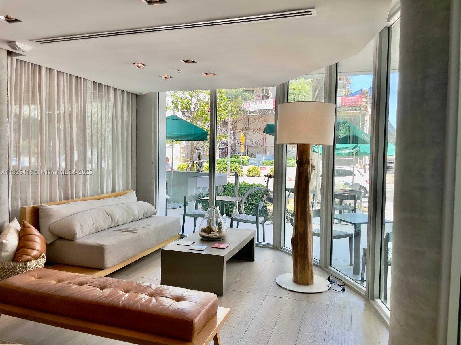 Small Image of 6080 COLLINS AVE #506, Miami Beach Number 3