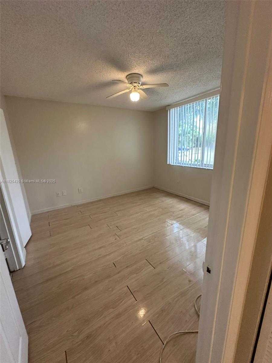 Small Image of 4045 WEST MCNAB RD #110, Pompano Beach Number 7