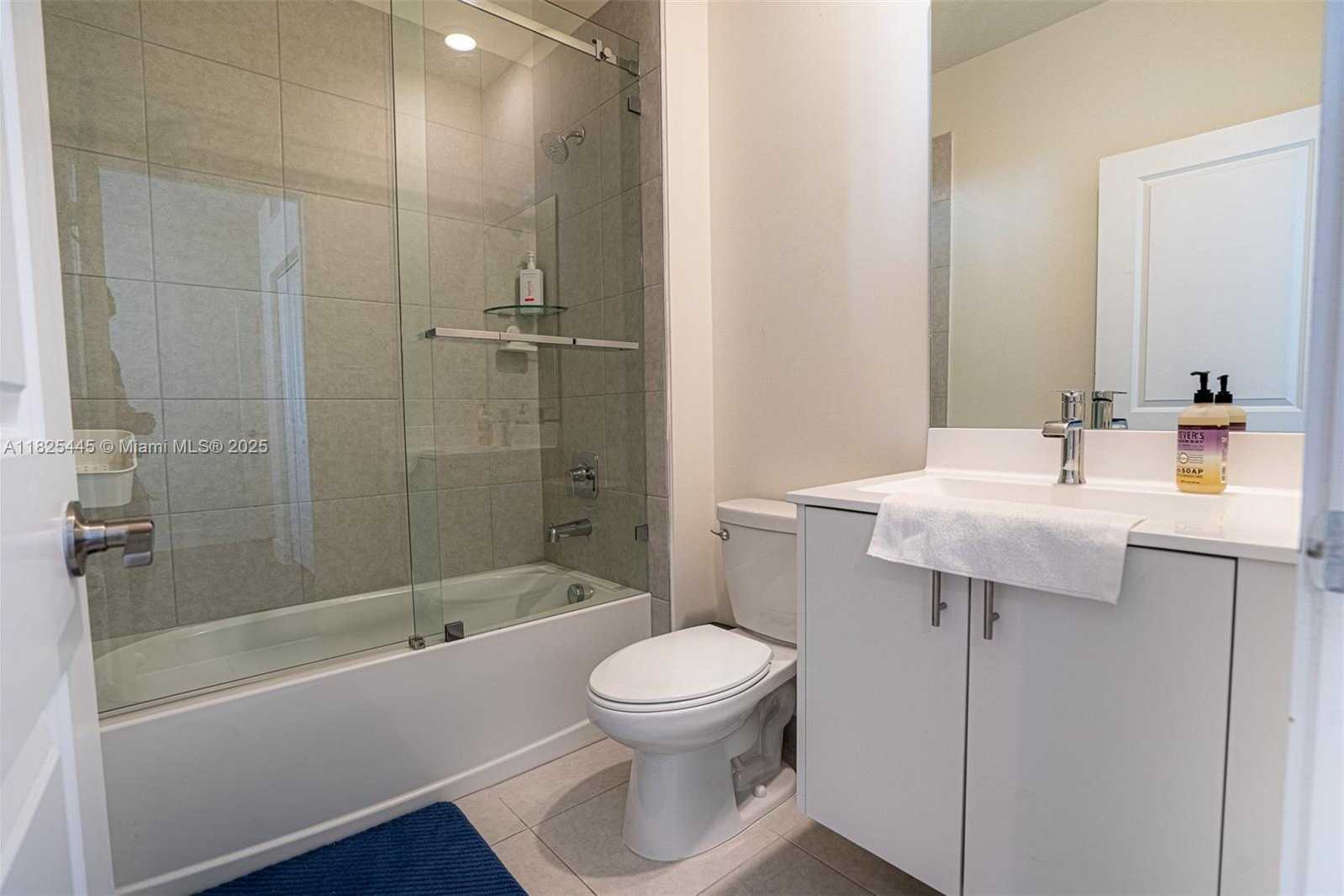 Small Image of 4269 NORTH WEST 83RD PATH, Doral Number 30