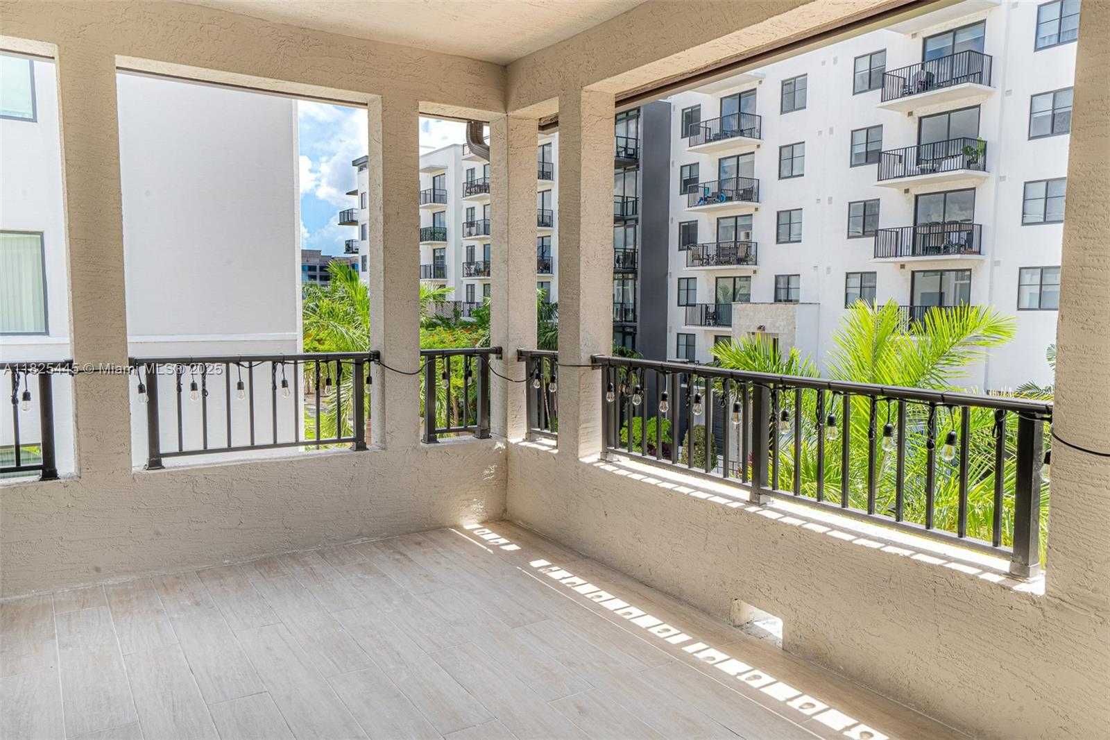 Small Image of 4269 NORTH WEST 83RD PATH, Doral Number 37