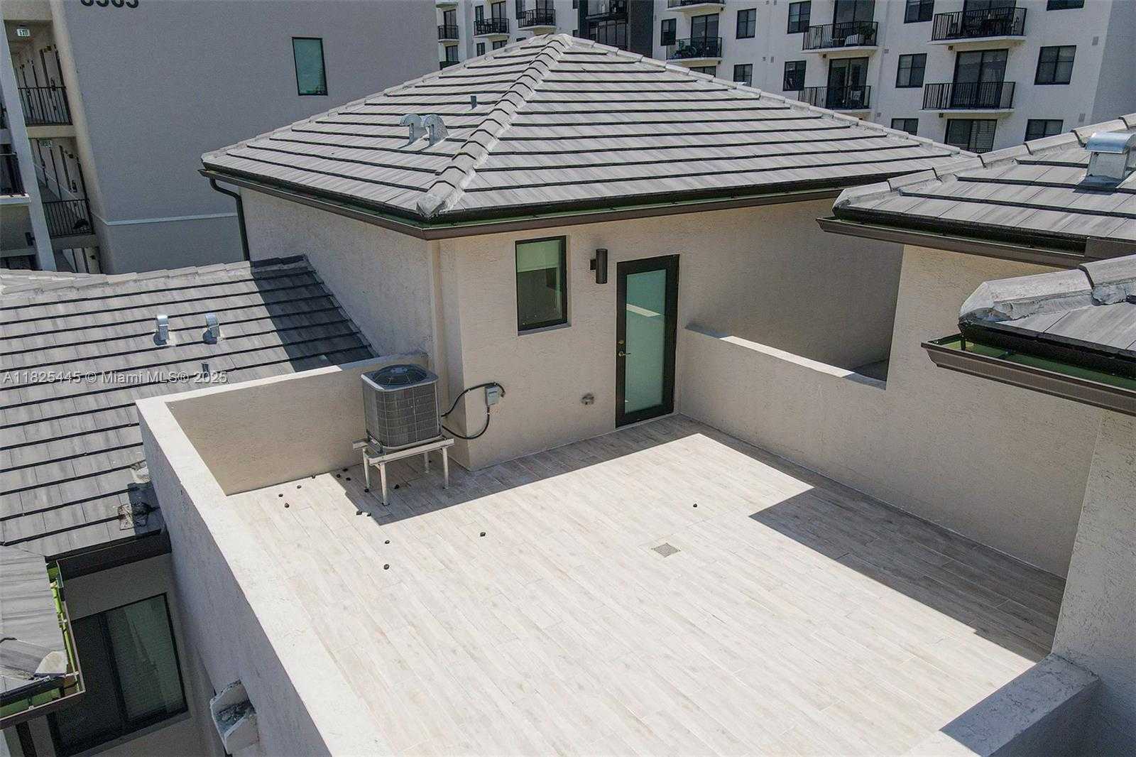 Small Image of 4269 NORTH WEST 83RD PATH, Doral Number 42