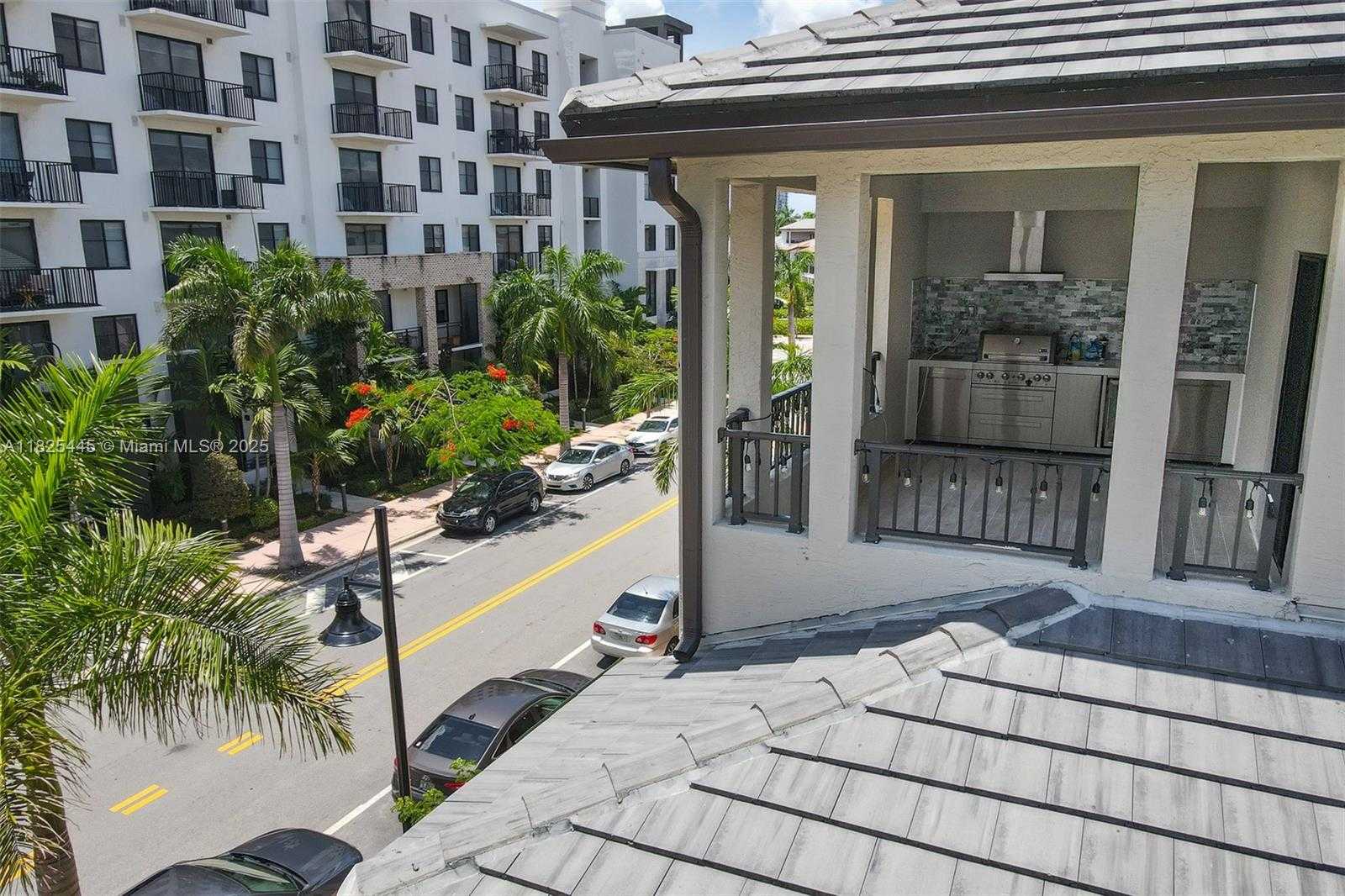 Small Image of 4269 NORTH WEST 83RD PATH, Doral Number 44