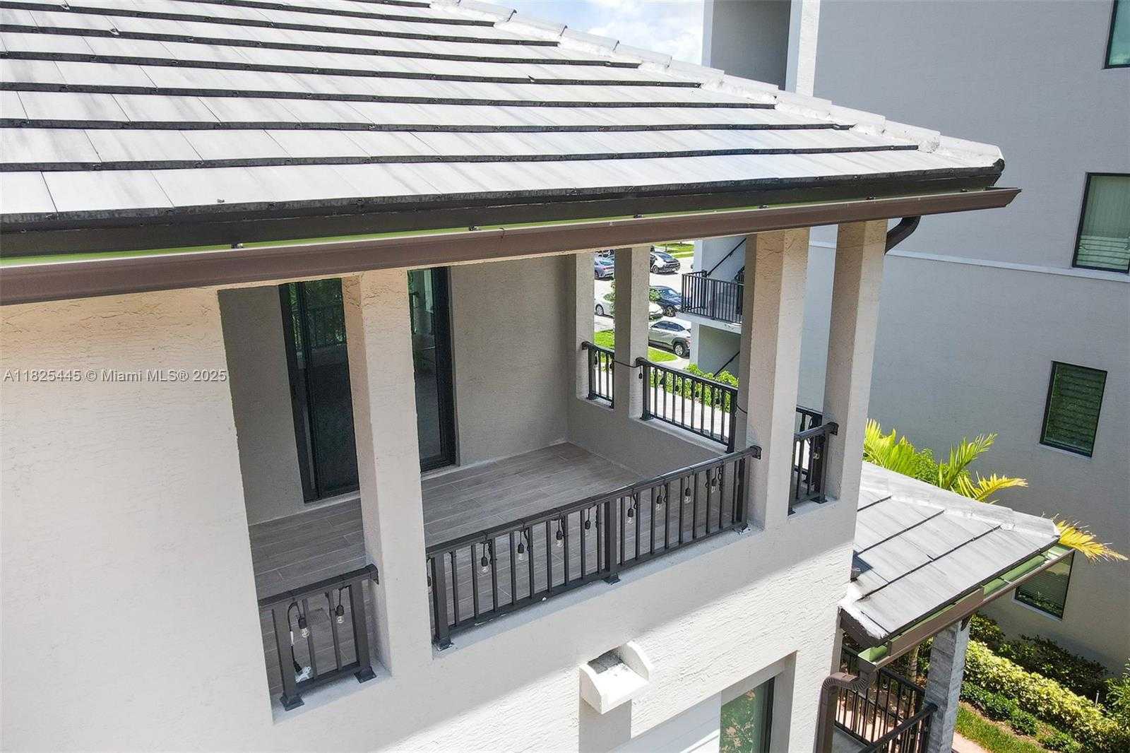 Small Image of 4269 NORTH WEST 83RD PATH, Doral Number 45