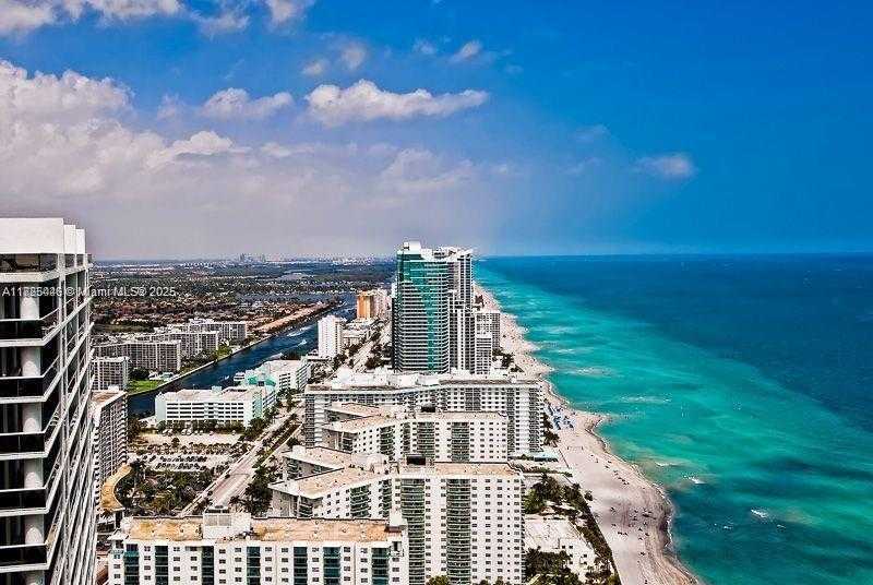 Small Image of 2200 Hallandale Beach Blvd, Hallandale Beach, FL 33009, USA Number 26