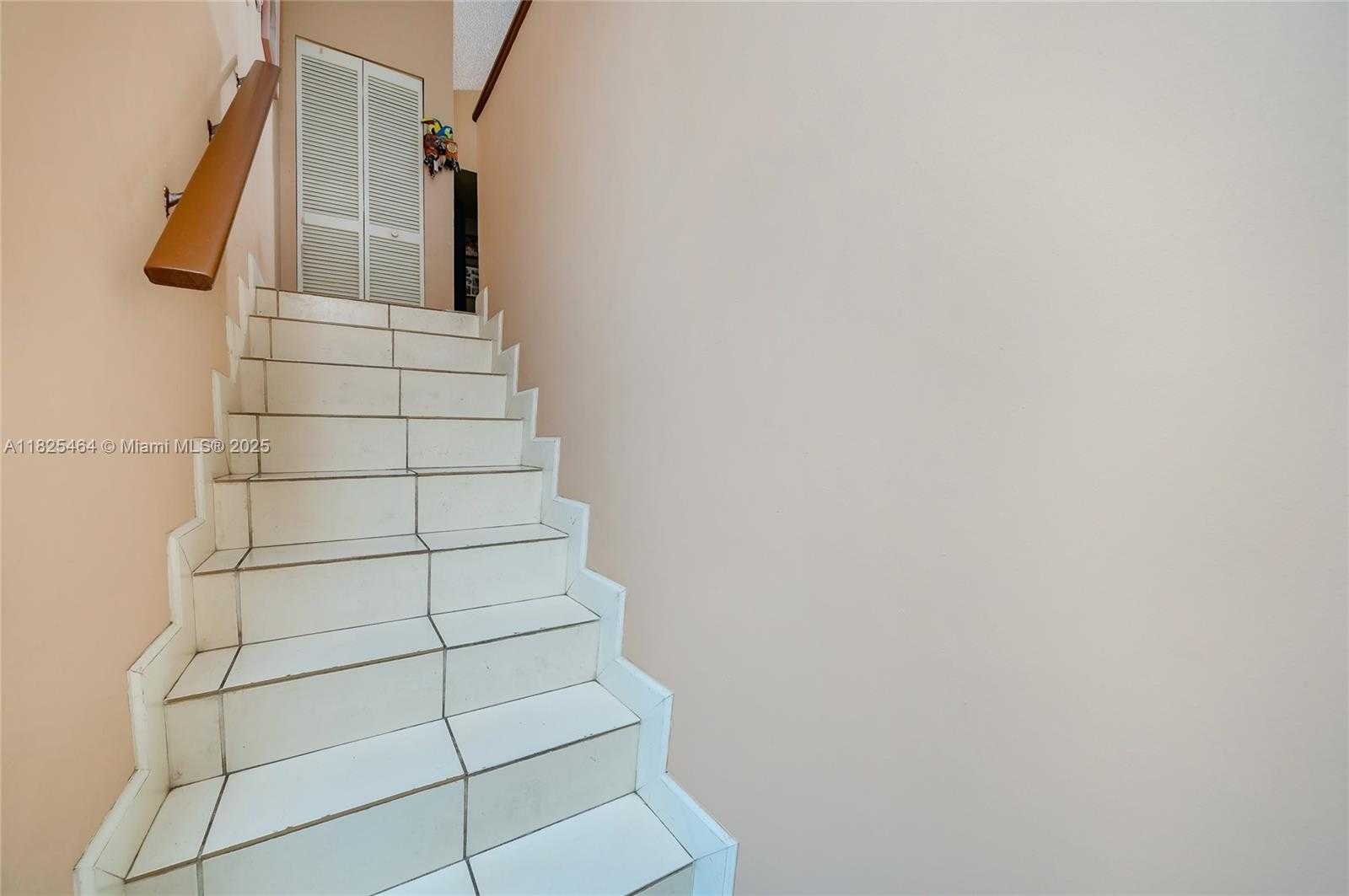 Small Image of 10010 NORTH WEST 9TH ST CIR #203, Miami Number 11