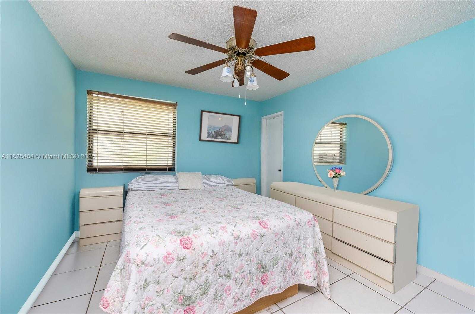 Small Image of 10010 NORTH WEST 9TH ST CIR #203, Miami Number 9