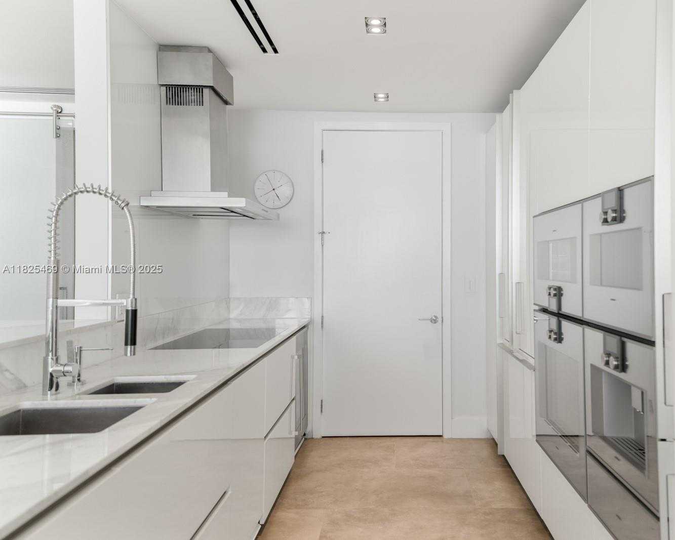 Small Image of 10203 COLLINS AVE #1003, Bal Harbour Number 6