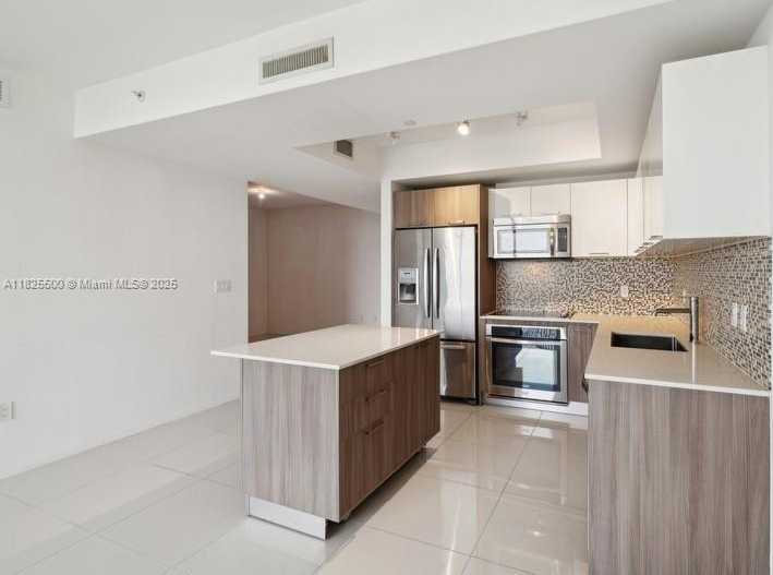 Small Image of 5300 NORTH WEST 85TH AVE #1604, Doral Number 4