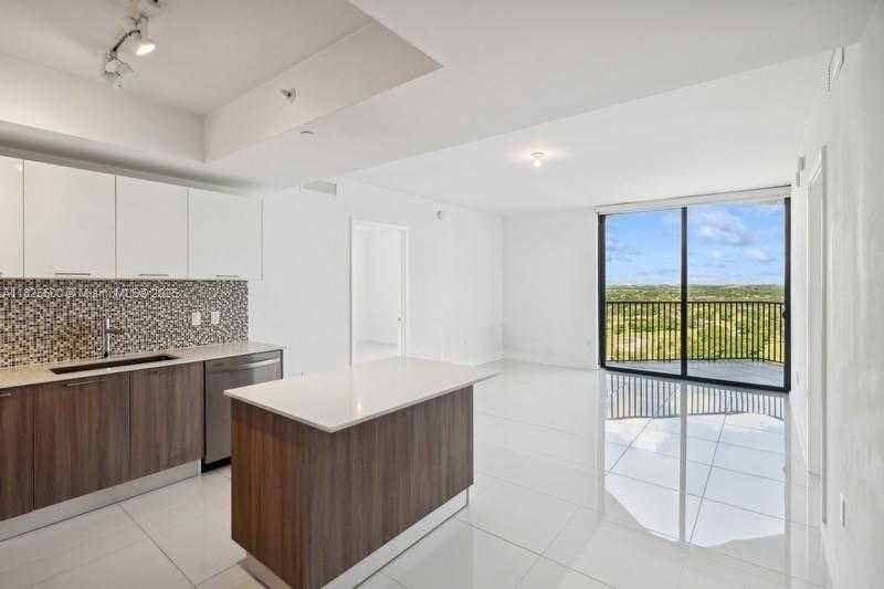 Small Image of 5300 NORTH WEST 85TH AVE #1604, Doral Number 6