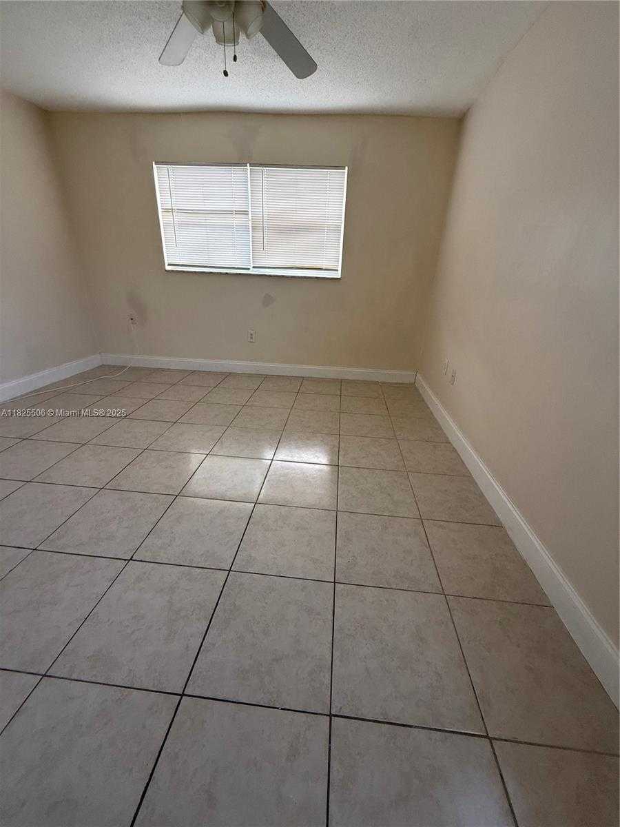 Small Image of 8345 SUNRISE LAKES BLVD #312, Sunrise Number 10