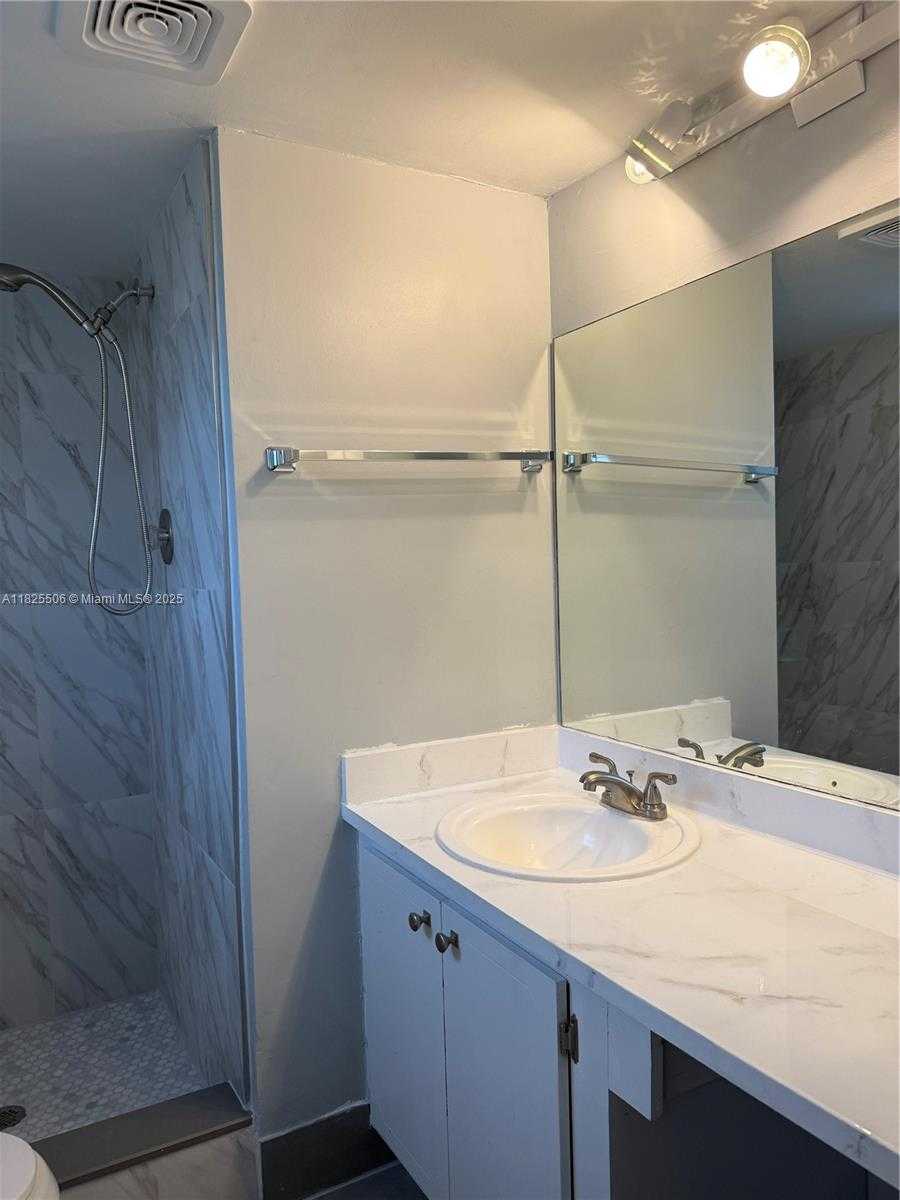 Small Image of 8345 SUNRISE LAKES BLVD #312, Sunrise Number 16