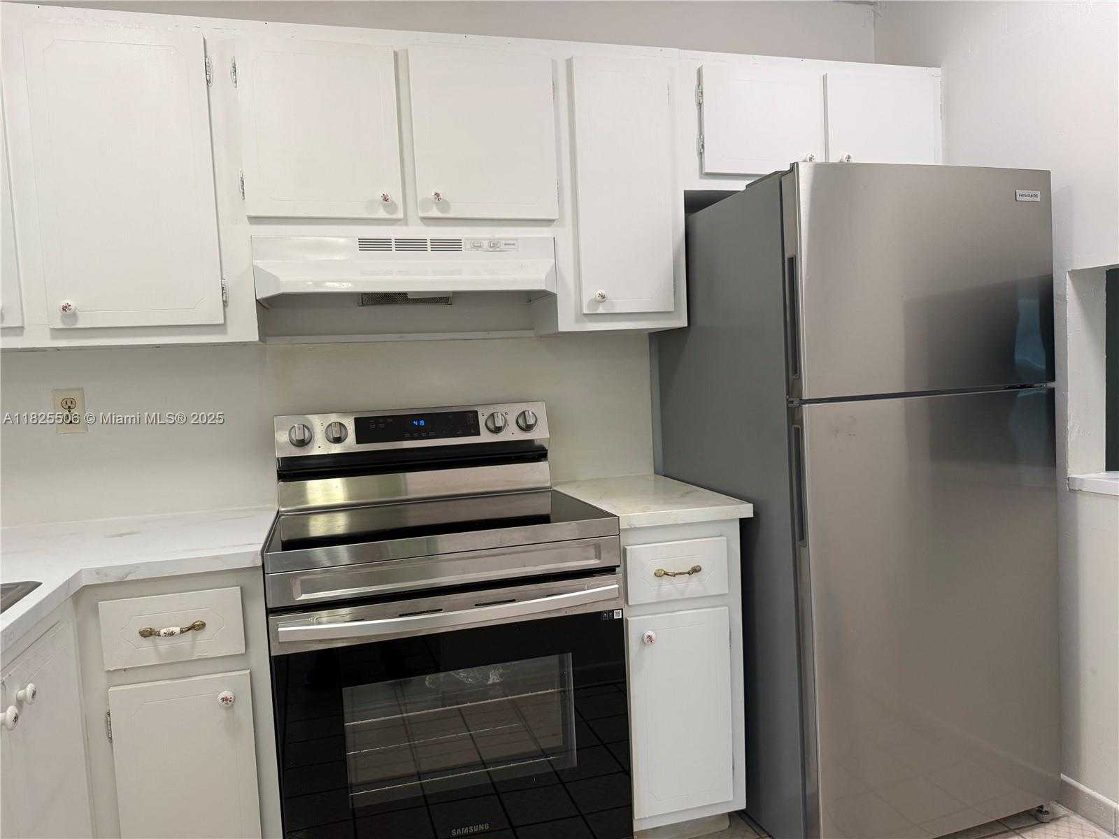Small Image of 8345 SUNRISE LAKES BLVD #312, Sunrise Number 7