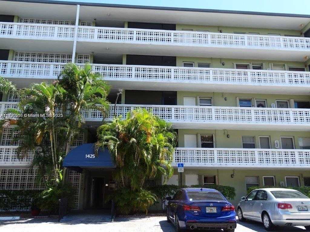 Small Image of 1425 ARTHUR ST #311B, Hollywood Number 2