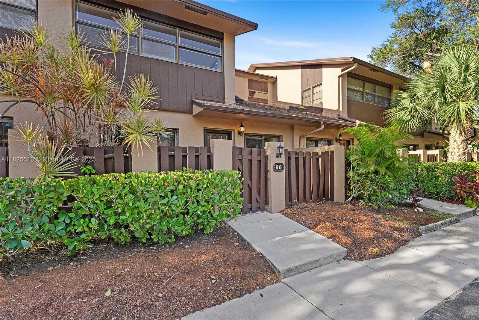 Small Image of 7720 NORTH WEST 79TH AVE #B6, Tamarac Number 28