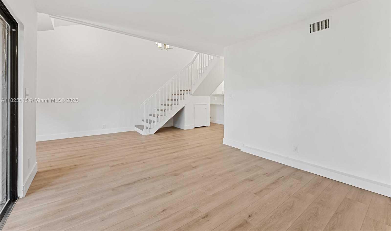 Small Image of 7720 NORTH WEST 79TH AVE #B6, Tamarac Number 9