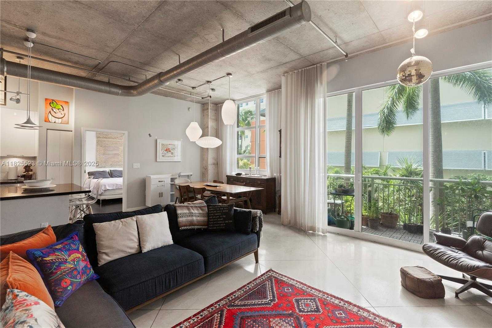 Small Image of 2001 BISCAYNE BLVD #2201, Miami Number 10