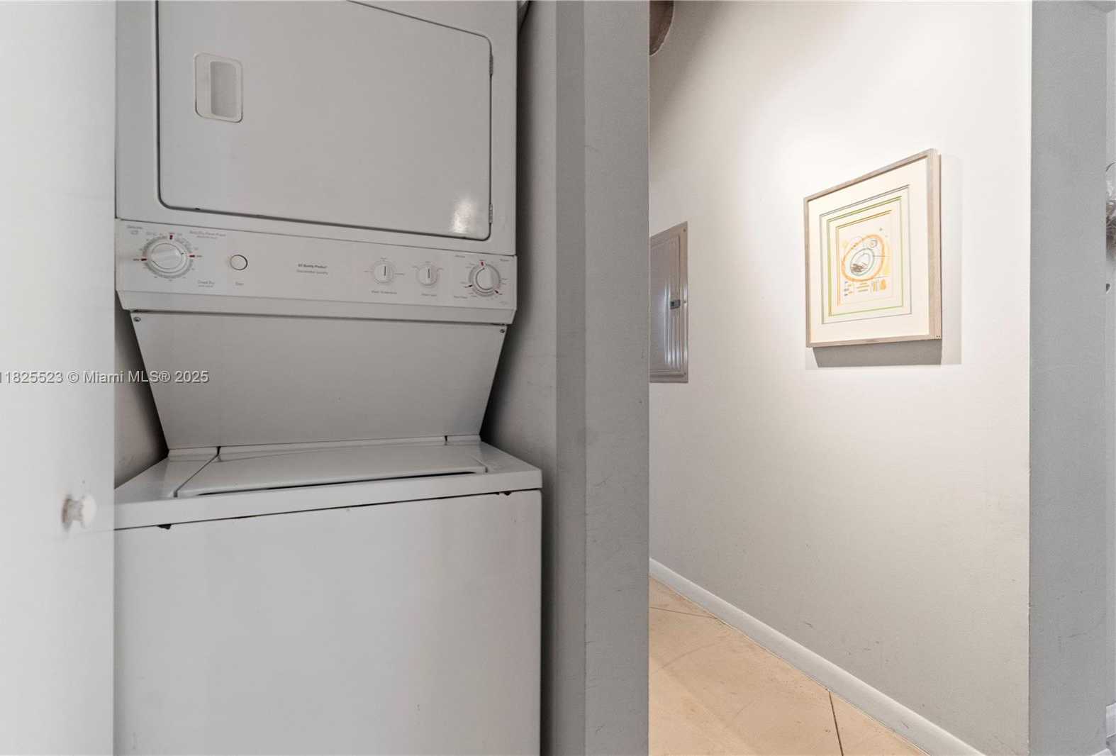 Small Image of 2001 BISCAYNE BLVD #2201, Miami Number 20