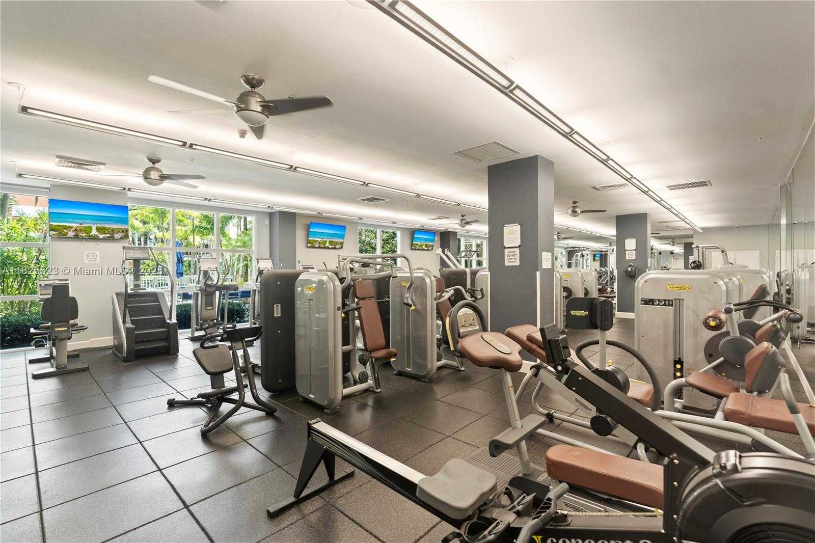 Small Image of 2001 BISCAYNE BLVD #2201, Miami Number 36