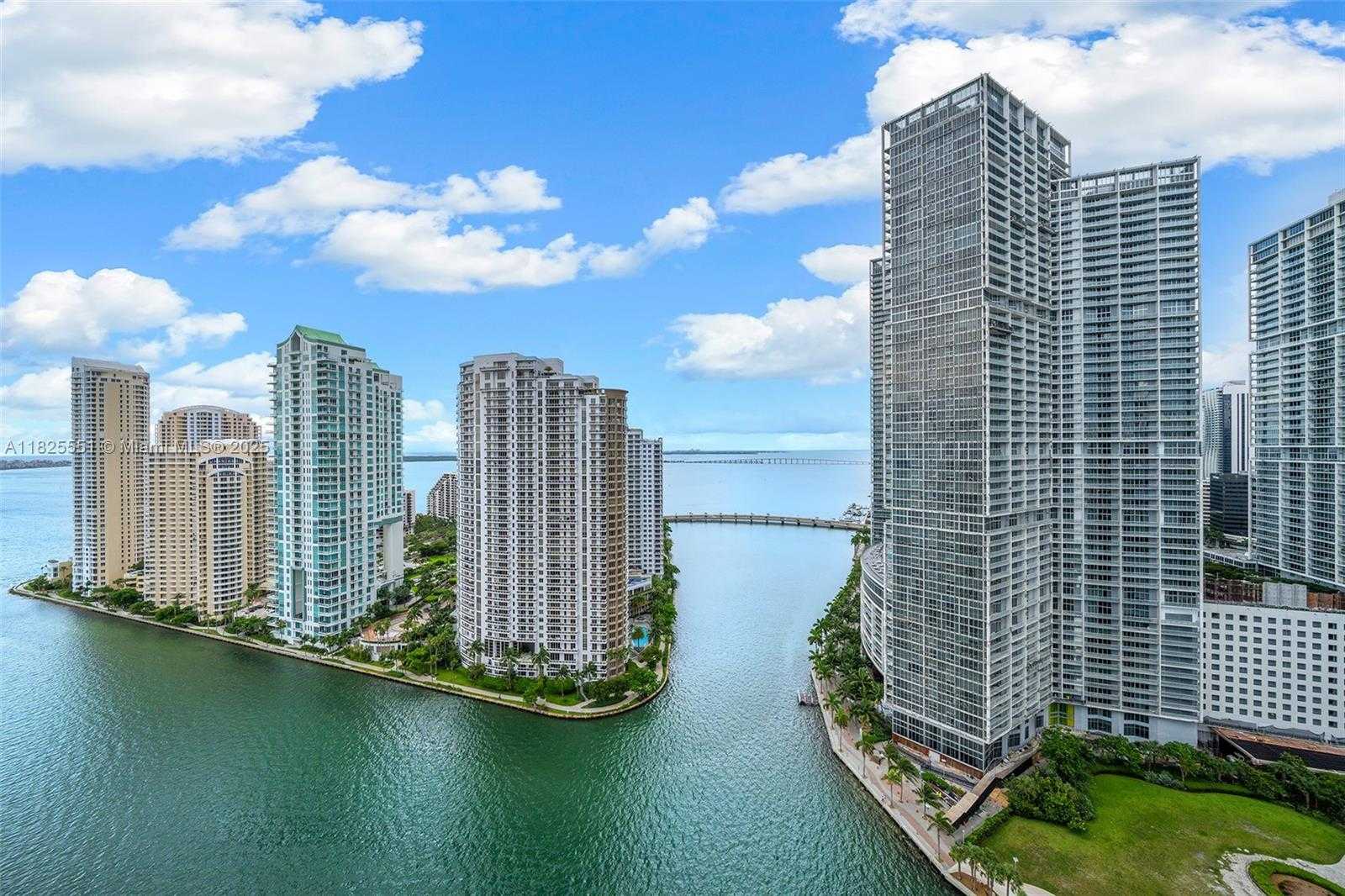 Small Image of 300 BISCAYNE BOULEVARD WAY #2703, Miami Number 12