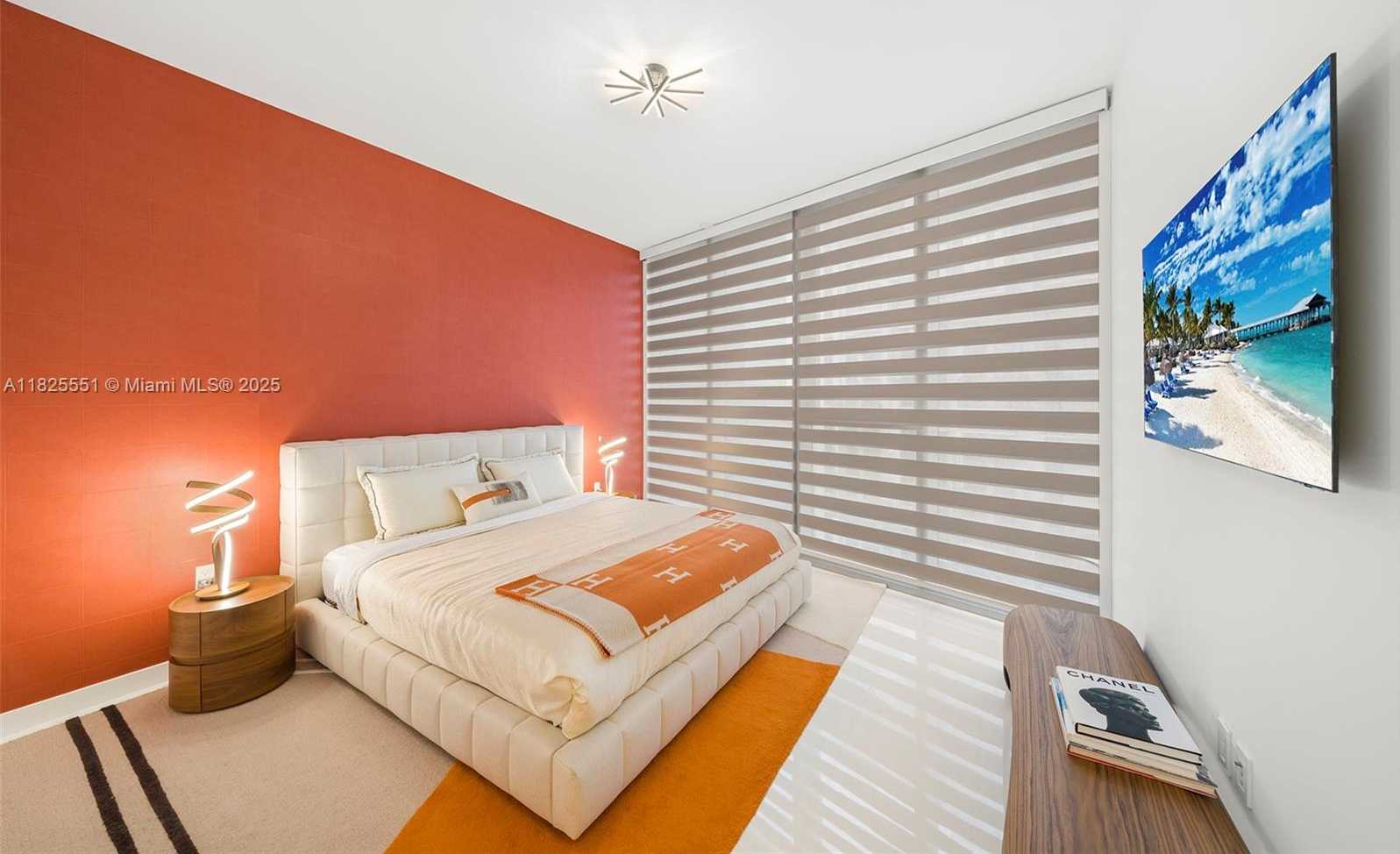 Small Image of 300 BISCAYNE BOULEVARD WAY #2703, Miami Number 29