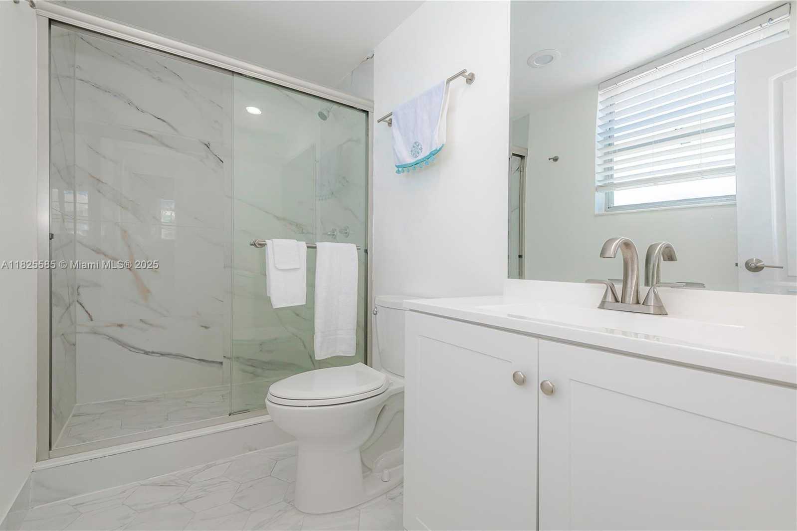 Small Image of 3901 SOUTH OCEAN DR #12E, Hollywood Number 14