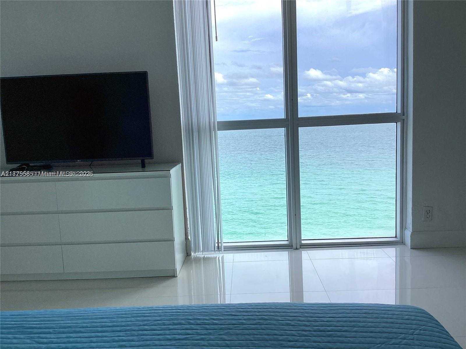 Small Image of 3901 SOUTH OCEAN DR #12E, Hollywood Number 2