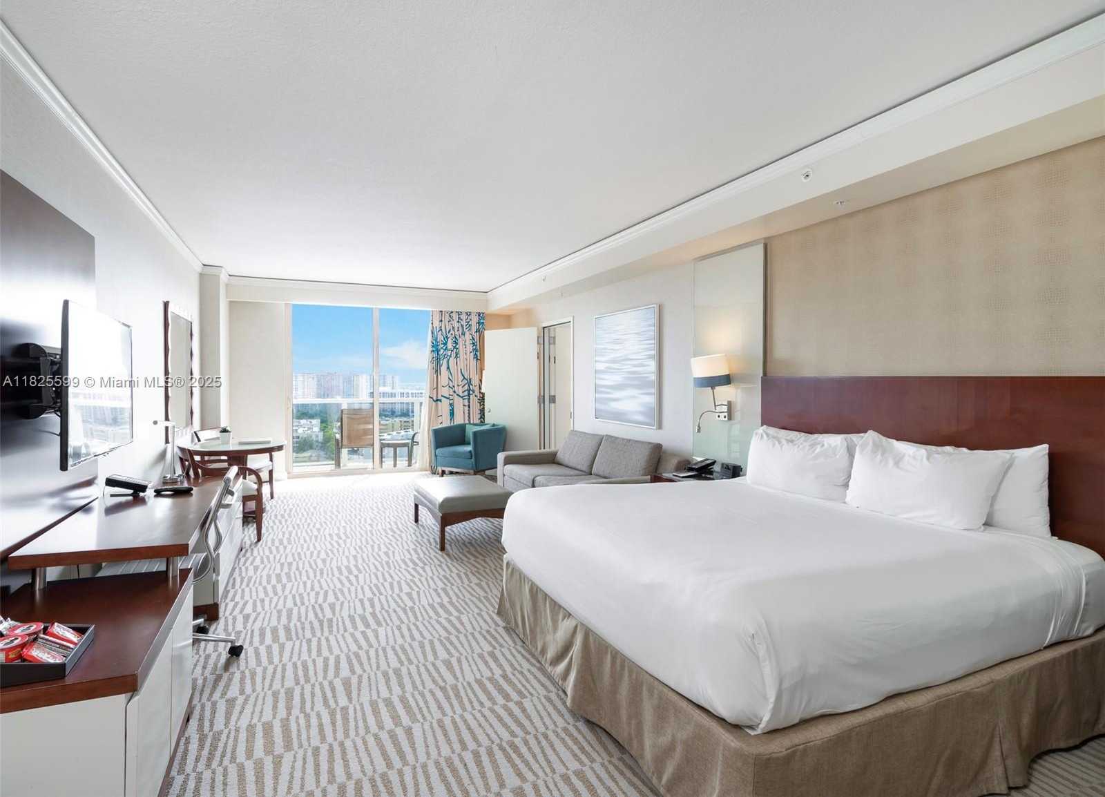 Small Image of 18001 COLLINS AVE #1416-1417-1418, Sunny Isles Beach Number 14
