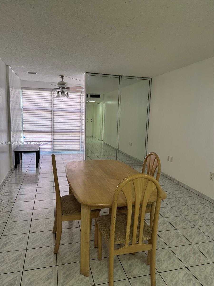 Small Image of 17620 ATLANTIC BLVD #105, Sunny Isles Beach Number 16