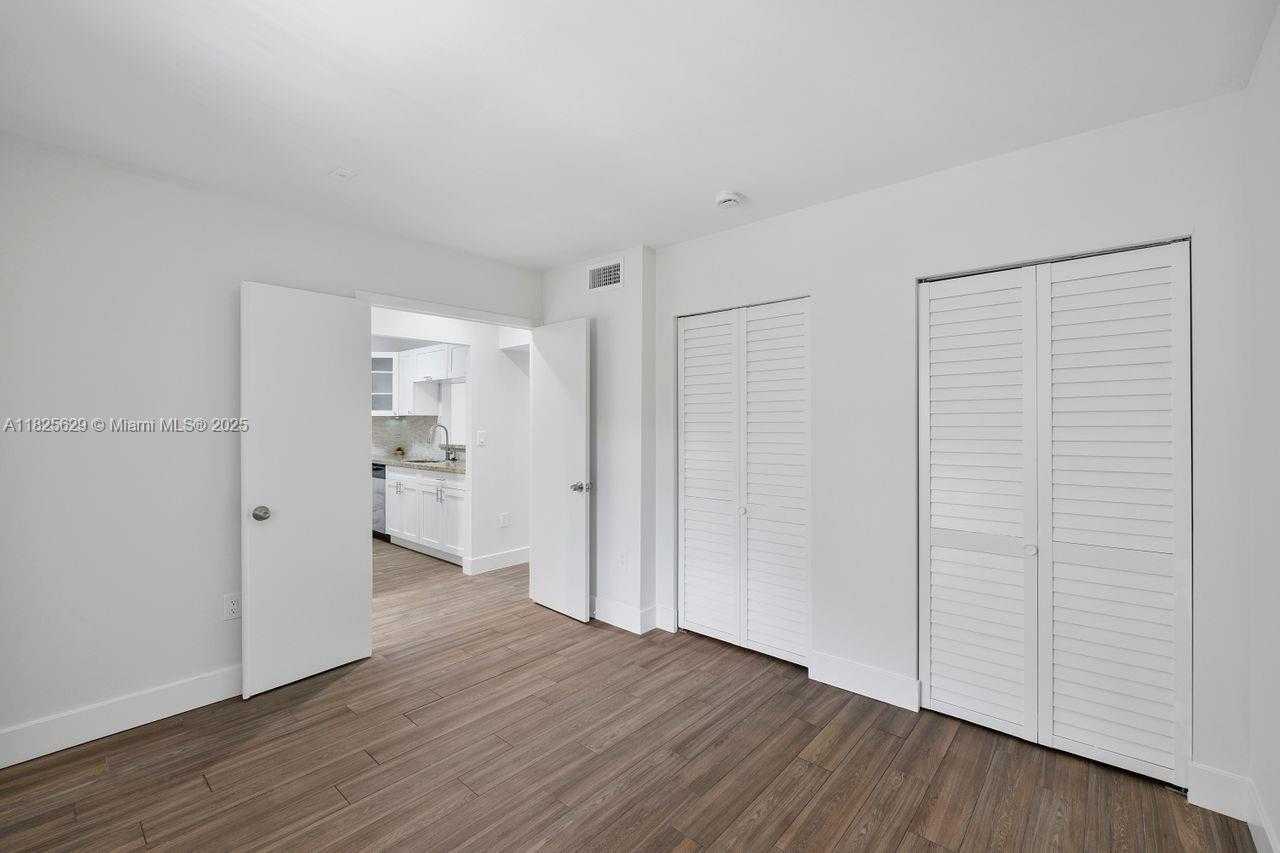 Small Image of 8261 SOUTH WEST 128TH ST #215, Pinecrest Number 8