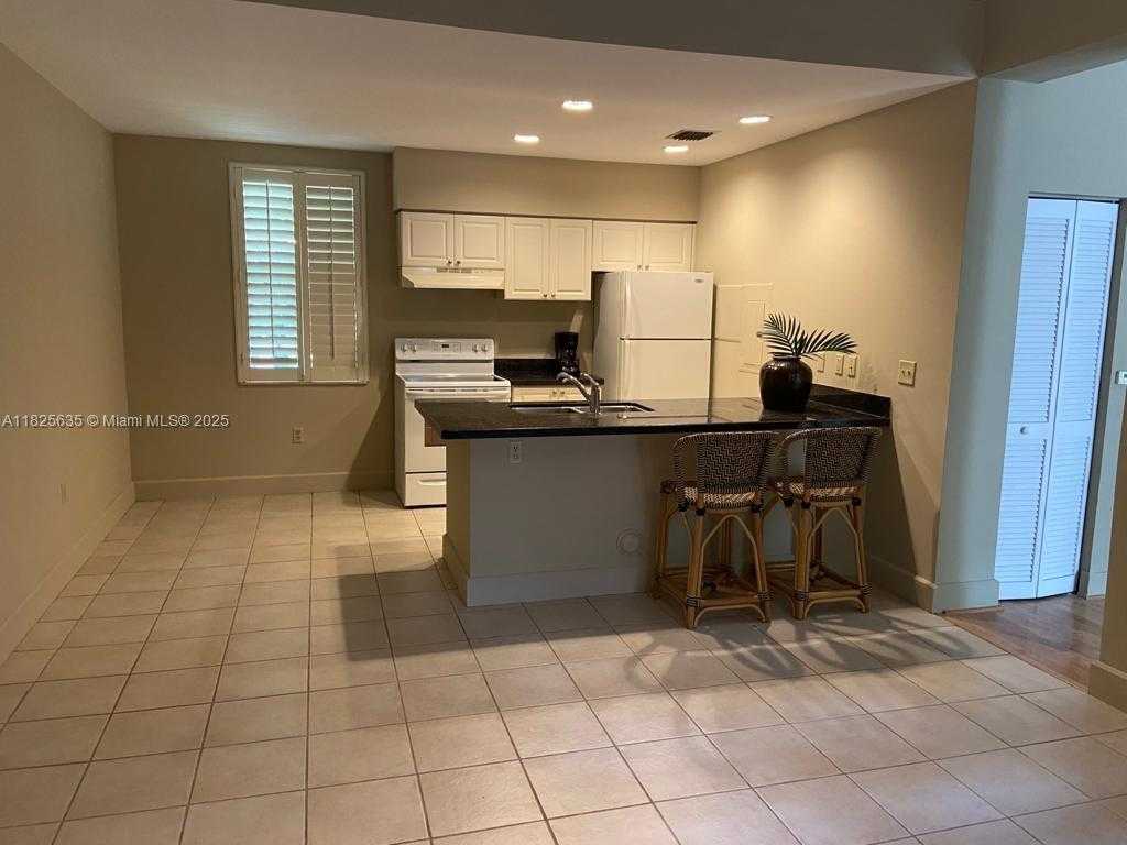Small Image of 6598 W Sample Rd, Coral Springs, FL 33067, USA Number 4
