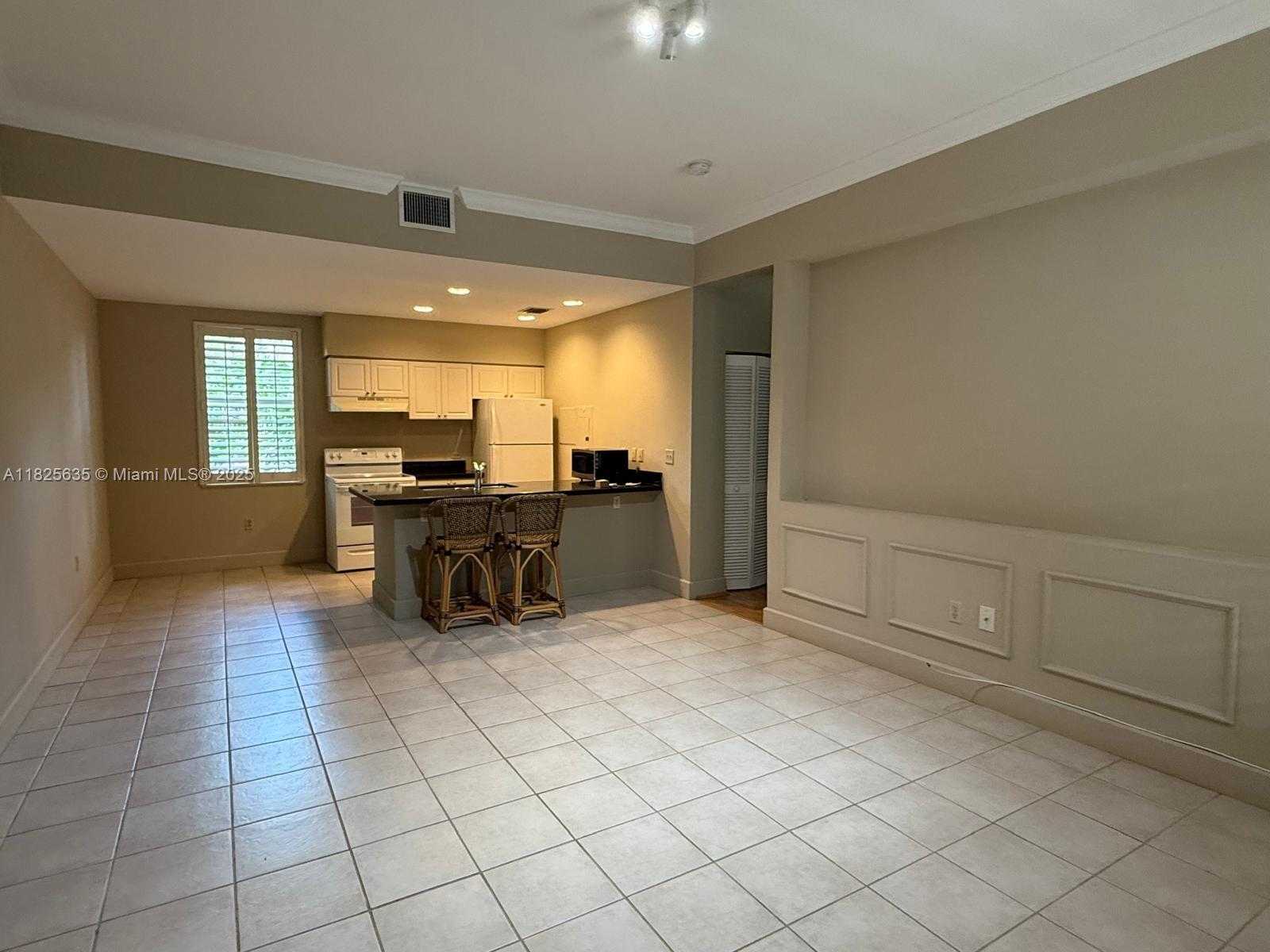 Small Image of 6598 W Sample Rd, Coral Springs, FL 33067, USA Number 5