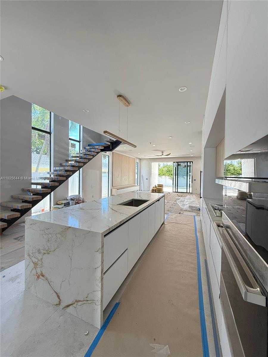 Small Image of 808 NORTH EAST 17TH TER, Fort Lauderdale Number 17