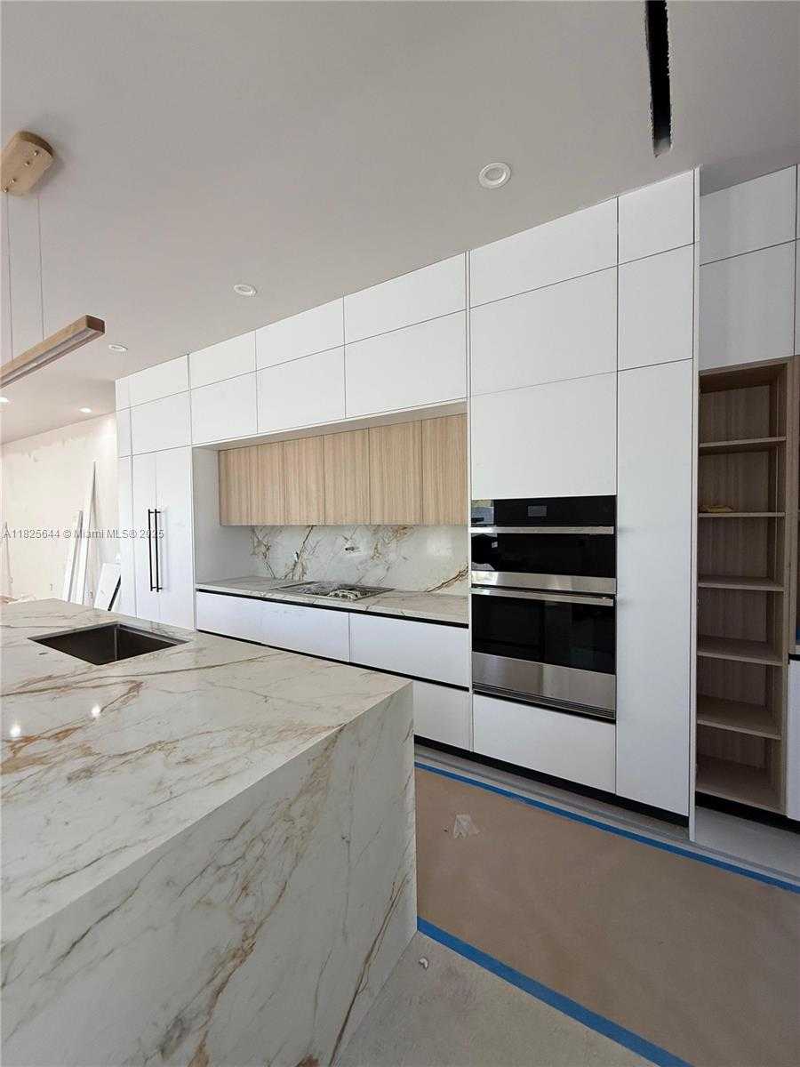 Small Image of 808 NORTH EAST 17TH TER, Fort Lauderdale Number 18