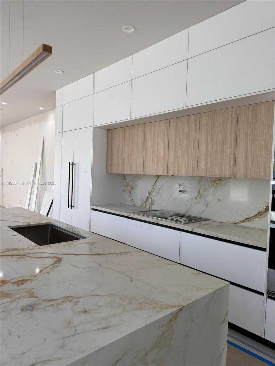 Small Image of 808 NORTH EAST 17TH TER, Fort Lauderdale Number 20