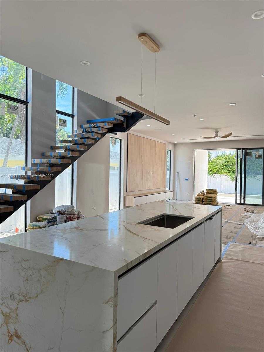 Small Image of 808 NORTH EAST 17TH TER, Fort Lauderdale Number 21