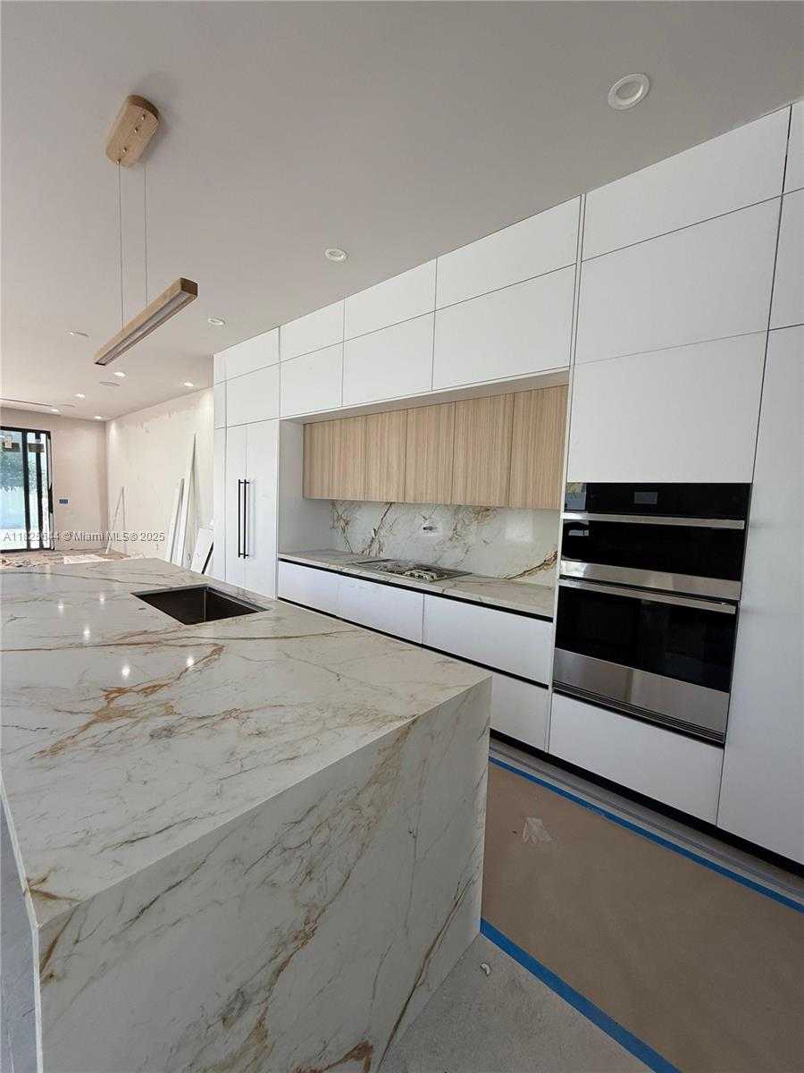 Small Image of 808 NORTH EAST 17TH TER, Fort Lauderdale Number 22