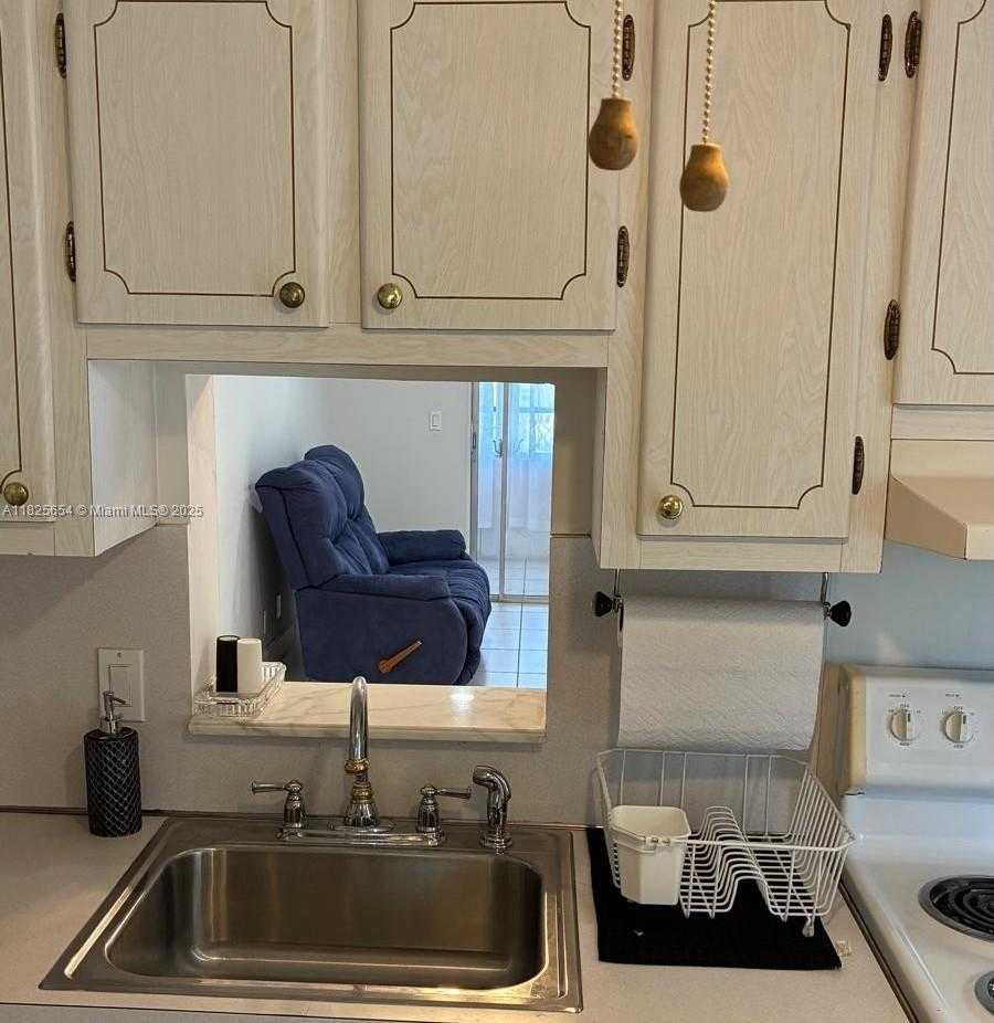 Small Image of 2222 NORTH EAST 1ST WAY #202, Boynton Beach Number 7