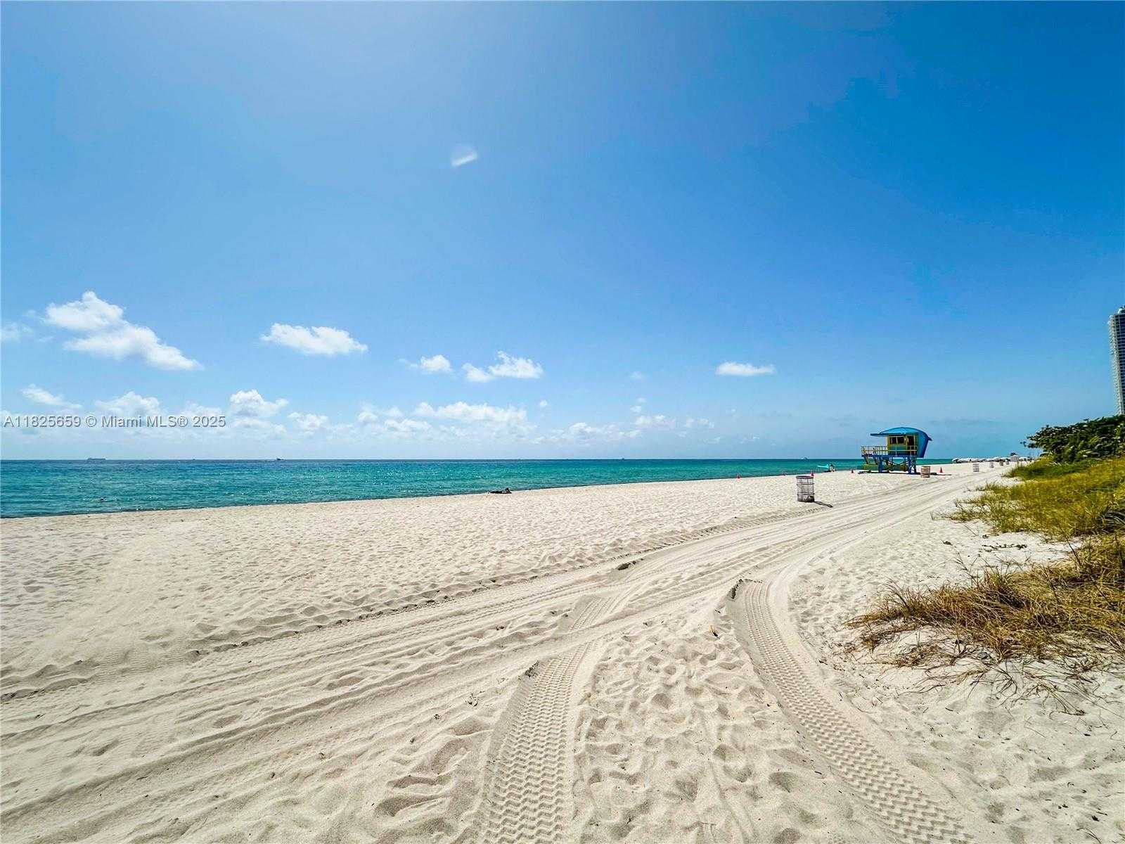 Small Image of 6767 COLLINS AVE #704, Miami Beach Number 2