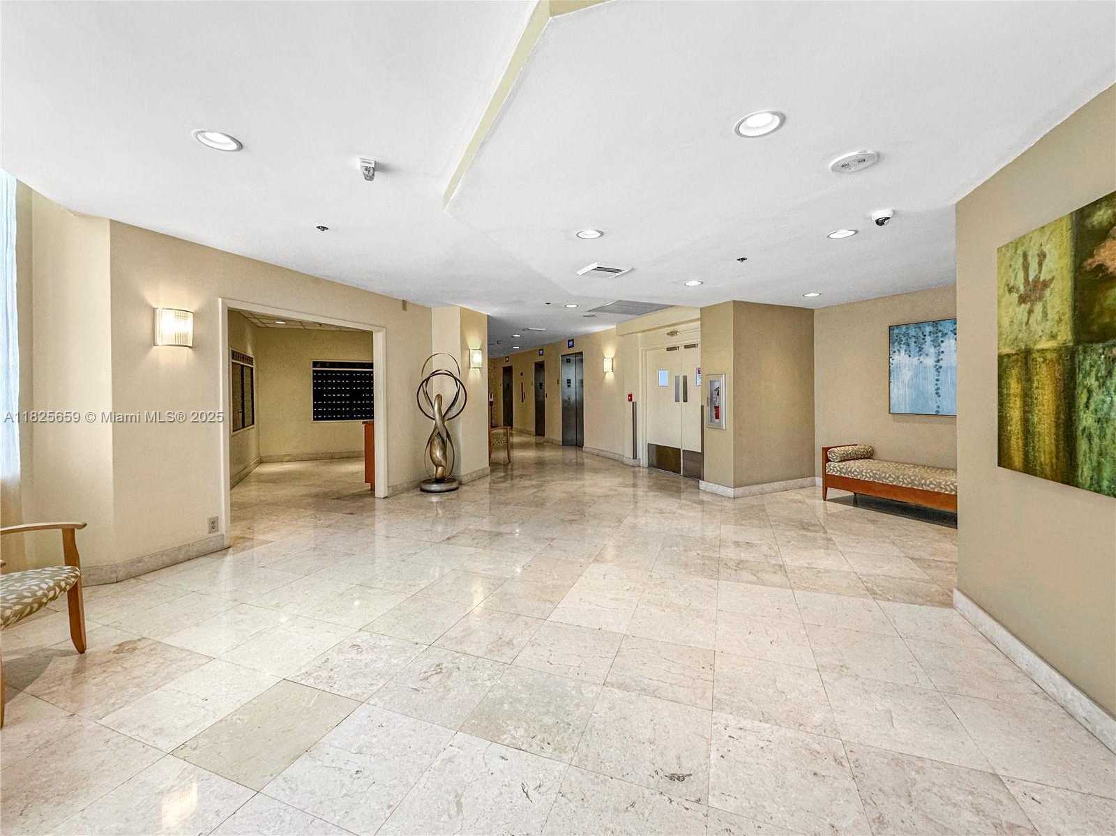 Small Image of 6767 COLLINS AVE #704, Miami Beach Number 27