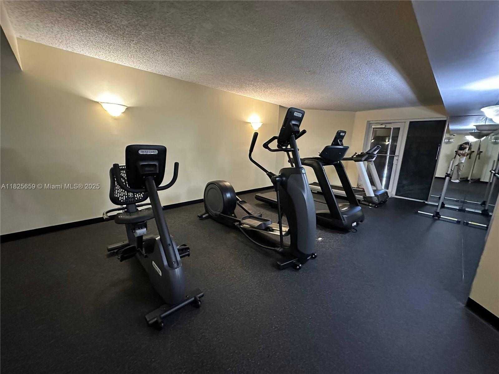 Small Image of 6767 COLLINS AVE #704, Miami Beach Number 29