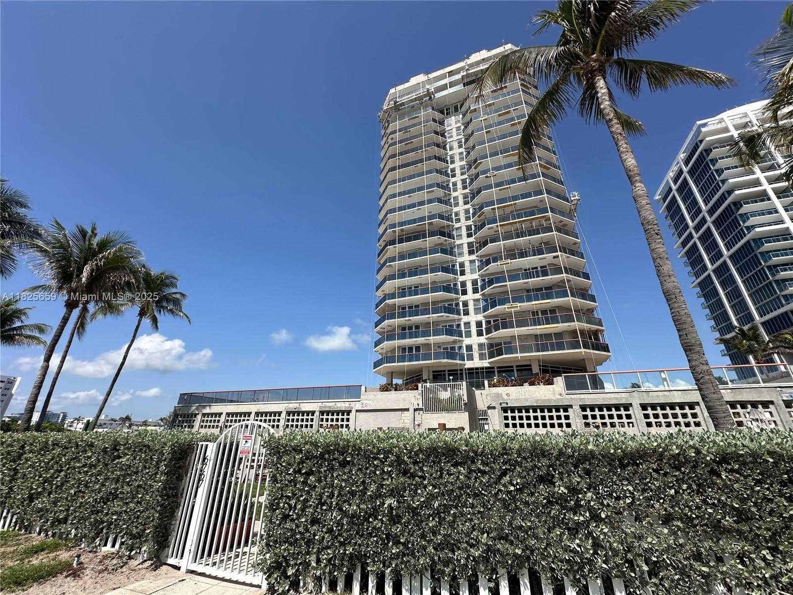 Small Image of 6767 COLLINS AVE #704, Miami Beach Number 32