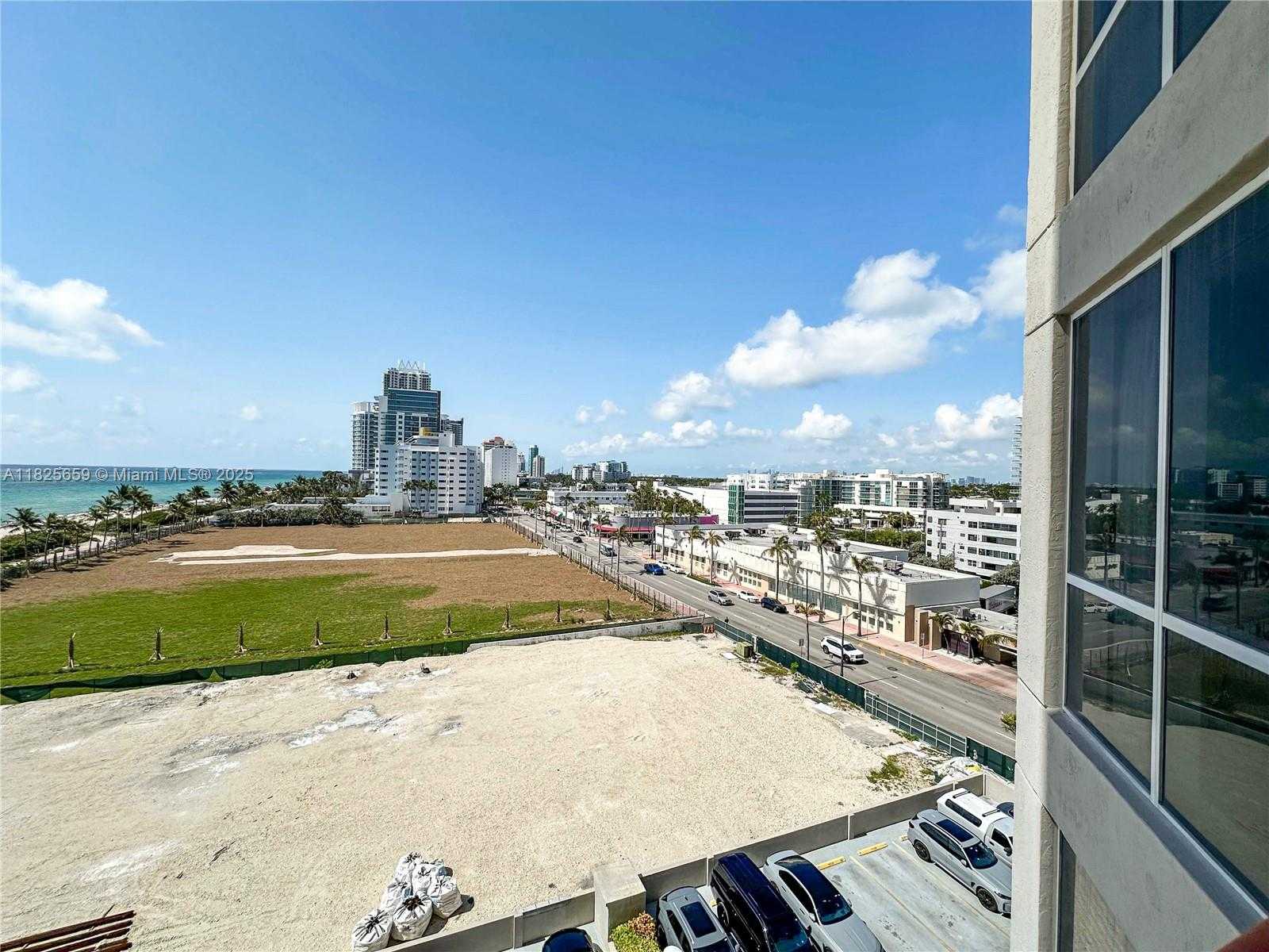 Small Image of 6767 COLLINS AVE #704, Miami Beach Number 5