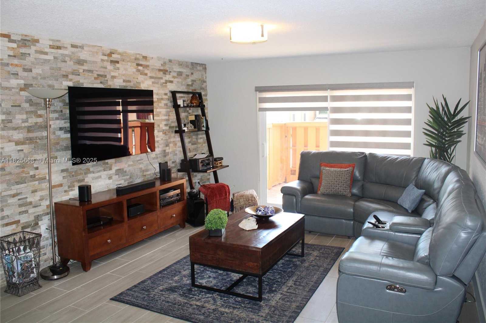 Small Image of 7201 MIAMI LAKES DR #B13, Miami Lakes Number 6