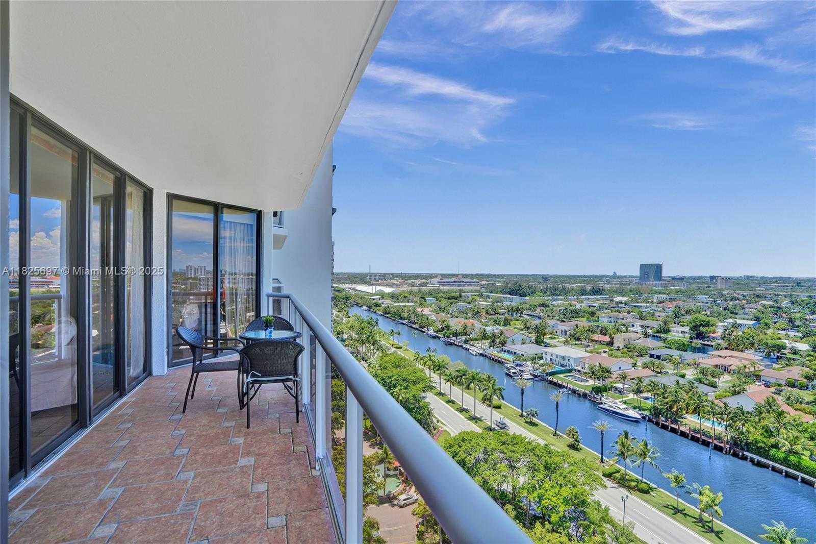 Small Image of 3640 YACHT CLUB DR #1704, Aventura Number 28