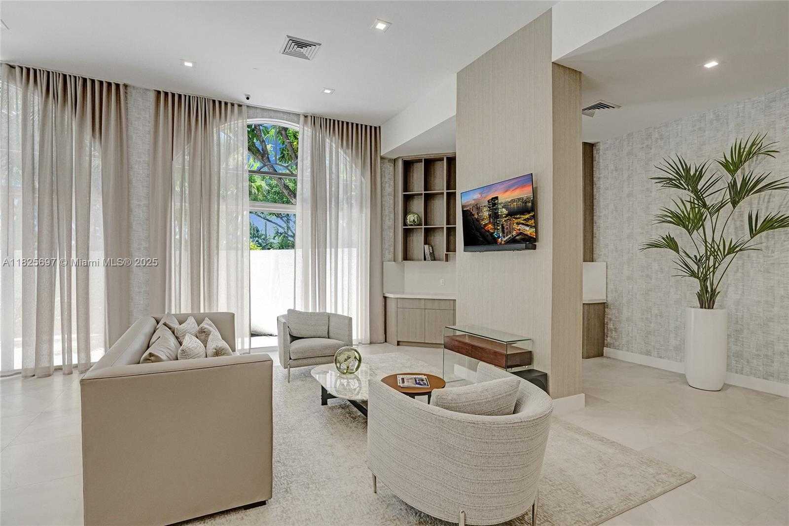 Small Image of 3640 YACHT CLUB DR #1704, Aventura Number 43