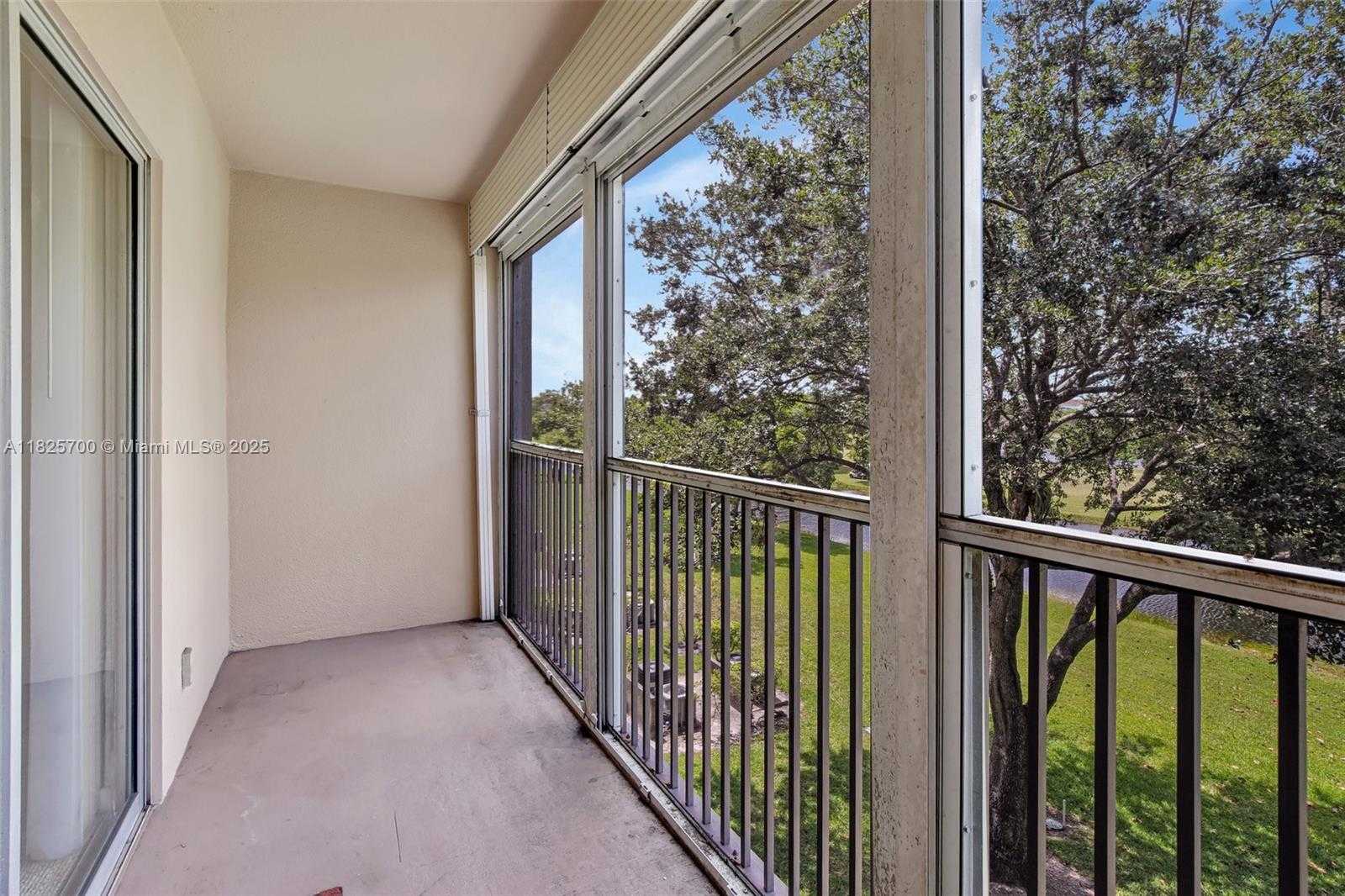 Small Image of 13155 SOUTH WEST 7TH CT #308E, Pembroke Pines Number 21